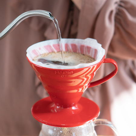 Hario ceramiczny Drip V60-02 Czerwony - obrazek 3