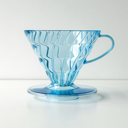 Hario - plastikowy Drip V60-02 Project Waterfall Transparent Blue - obrazek 4
